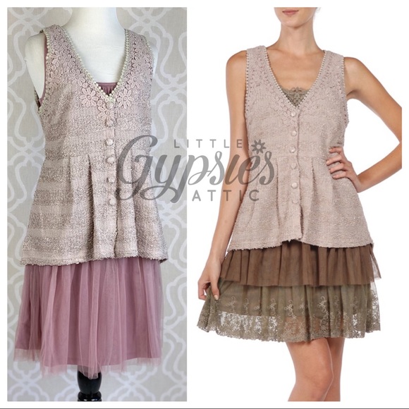 A'Reve Jackets & Blazers - A’reve Pale Moonlight Button Down Vest